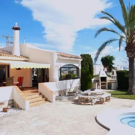Villa Alguenya