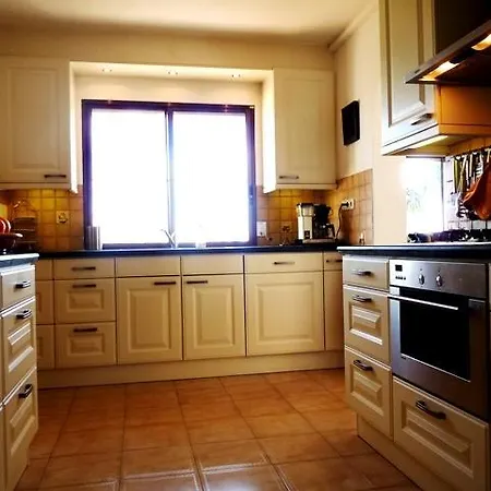 Alguenya Villa